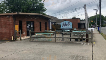 Mel's Commissary And Luncheonette outside