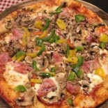 Deliziosa Pizza Nourriture