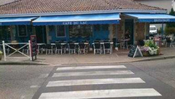 Le Cafe Du Lac food