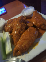 Wing It On Tap! food