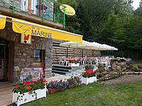 Le Cafe De La Marine outside