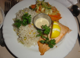 Salmon Lodge Restaurant food