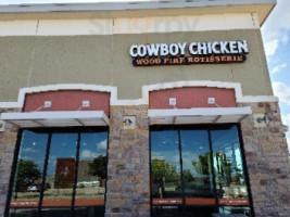 Cowboy Chicken outside