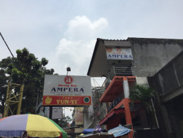 Warung Nasi Ampera outside