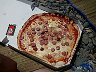 Pizza Pili food