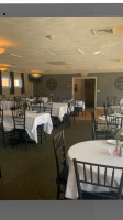 Tomaselli's At Lincoln Country Club food