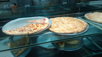 Marcelino's Pizzeria food