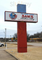 Sam's Southern Eatery outside