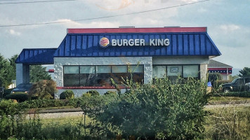Burger king outside