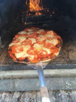 Wapiti Pizzeria food