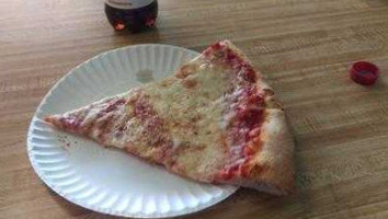 Sal's Pizza food