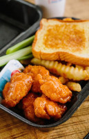 Zaxby's Chicken Fingers Buffalo Wings food