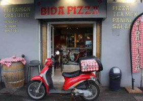 Bida Pizza food
