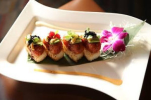 Daruma Japanese Steakhouse And Sushi Lounge food