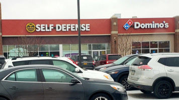 Domino's Pizza outside