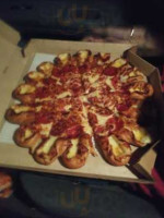 Pizza Hut food