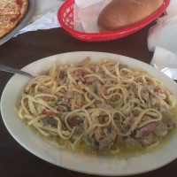 Leones Italian food