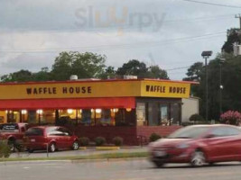 Waffle House outside