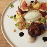 Signature By Pierre Sang Nourriture