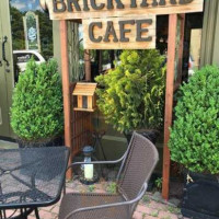 Brickyard Cafe Franklin outside