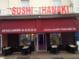 Sushi Hanaki inside