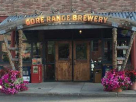 Gore Range Brewery outside
