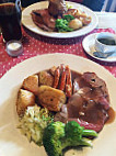 Ye Olde Yew Tree Inn food