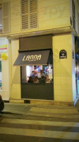 Lanna Café outside