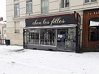 Bar Brasserie Chez Les Filles outside