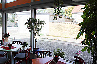 Eiscafe Gröbers inside