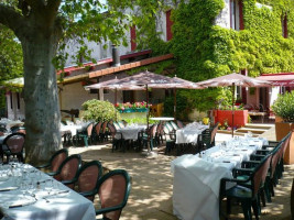 Auberge de Saint Didier food