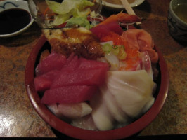 Yakko Sushi Japanese food