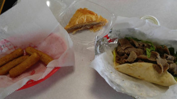 Gyro Express food