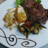 Chez Le Père Chaussy food