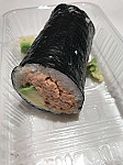 LR Sushi inside