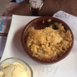 Le Saint Pierre Comida