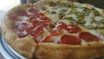 Pino's Pizza Italalian food