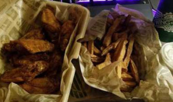 Wingstop food