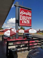 Sandi's Drive Inn outside