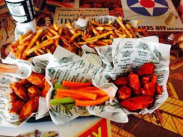 Wing Stop food