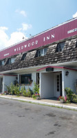 Wildwood Inn Restaurant outside