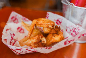 Wing Bucket food