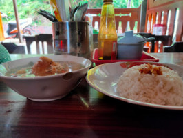 Soto Seger Garang Asem Khas Boyolali food