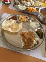 Restaurant Curry Leaf food