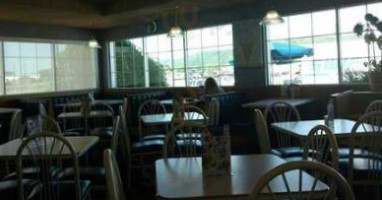 Culver's inside