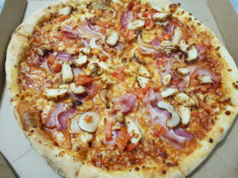 Domino's Pizza Orvault food