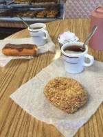 Holly Donut Shop food