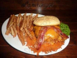 Lanning's Downtown Grill food