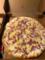 Illico Pizza food