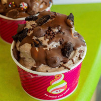 Menchie's Windsong Ranch food